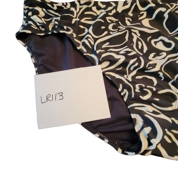 Bikini Swimsuit Mid Rise Cheeky Bottom Black Floral Woman's 3X 24/26 LR111 - Picture 9 of 9